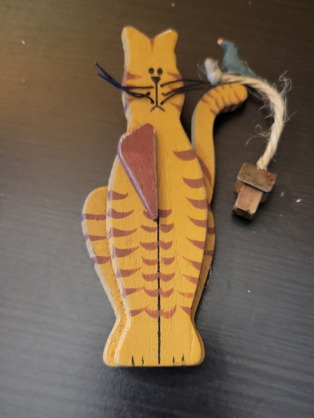 Assorted Decorative Brooch and Pin Lot - Cat, Angel, Sun, Birdhouse, Heart - Picture 2 of 10